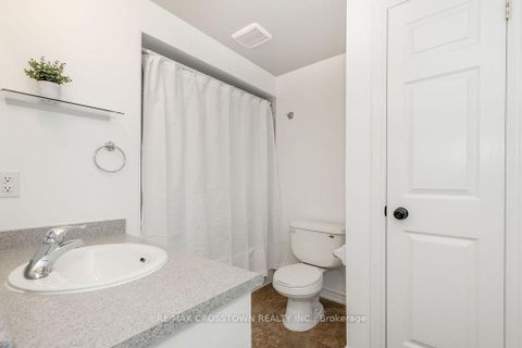 Photo 18 at 4 - 87 Goodwin Drive, Painswick South, Barrie Photo 18 at 4 - 87 Goodwin Drive, Painswick South, Barrie