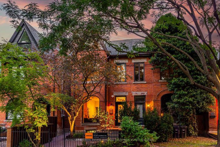 Photo 30 at 37 Gwynne Avenue, South Parkdale, Toronto