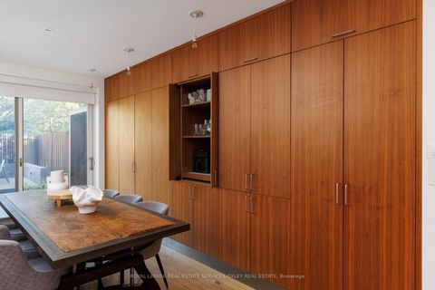 Photo 7 at 37 Gwynne Avenue, South Parkdale, Toronto