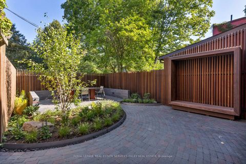 Photo 29 at 37 Gwynne Avenue, South Parkdale, Toronto