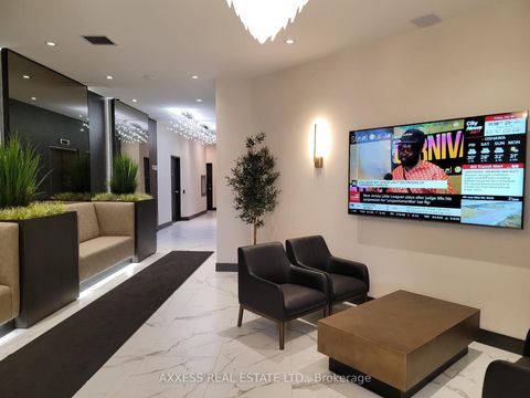 Photo 2 at 210 - 160 Woodbridge Avenue, West Woodbridge, Vaughan