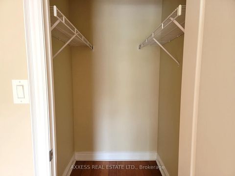 Photo 16 at 210 - 160 Woodbridge Avenue, West Woodbridge, Vaughan