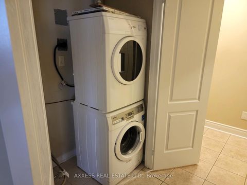 Photo 19 at 210 - 160 Woodbridge Avenue, West Woodbridge, Vaughan