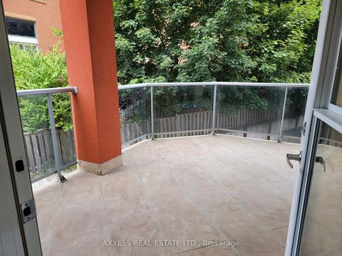Photo 21 at 210 - 160 Woodbridge Avenue, West Woodbridge, Vaughan