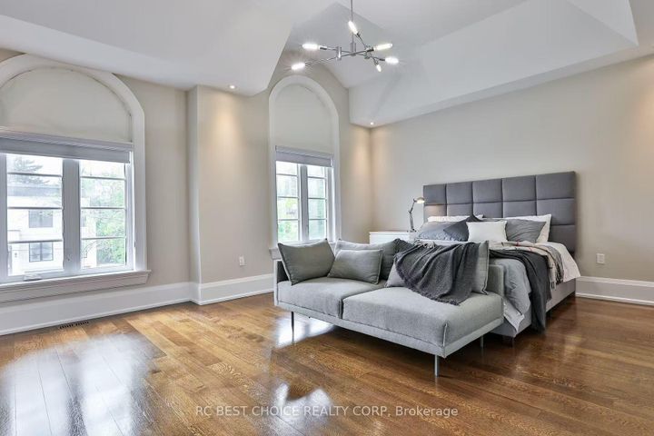Photo 2 at 86 Princess Avenue, Willowdale East, Toronto