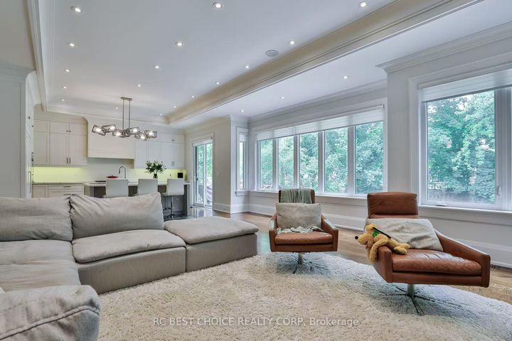 Photo 6 at 86 Princess Avenue, Willowdale East, Toronto