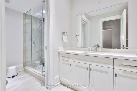 Photo 3 at 86 Princess Avenue, Willowdale East, Toronto