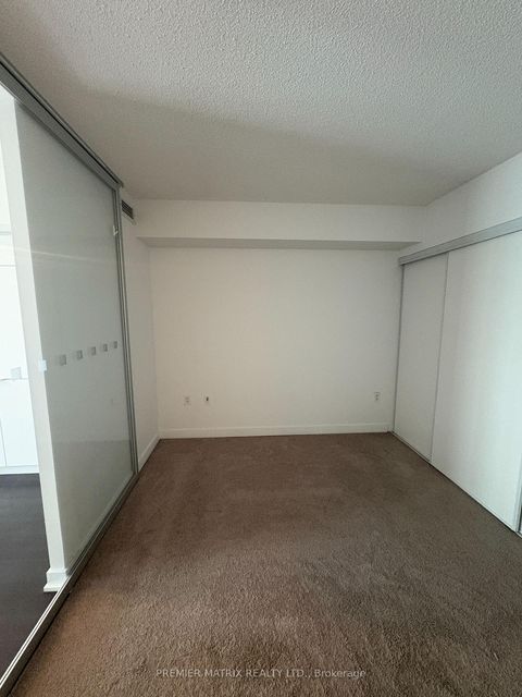 Photo 7 at 330 - 21 Iceboat Terrace, Waterfront Communities C1, Toronto