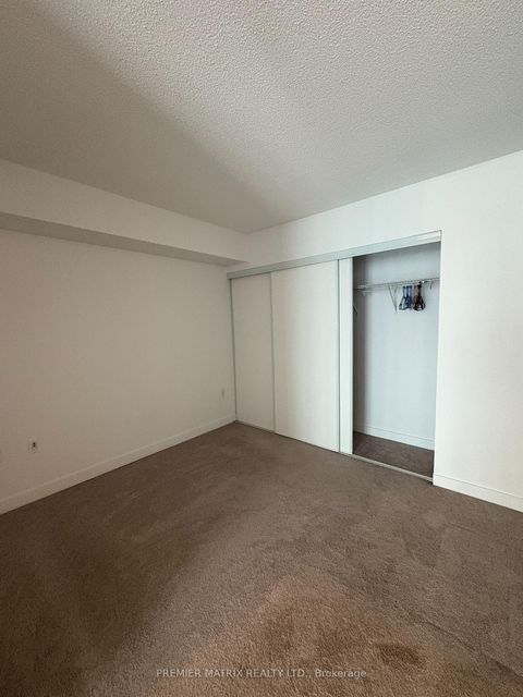 Photo 8 at 330 - 21 Iceboat Terrace, Waterfront Communities C1, Toronto