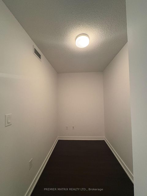 Photo 12 at 330 - 21 Iceboat Terrace, Waterfront Communities C1, Toronto