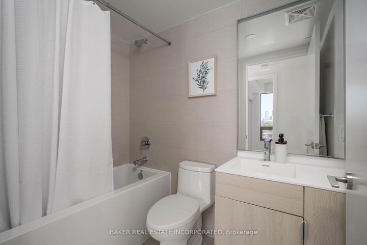Photo 6 at 527 - 28 Eastern Avenue, Moss Park, Toronto
