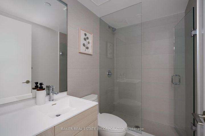 Photo 10 at 527 - 28 Eastern Avenue, Moss Park, Toronto