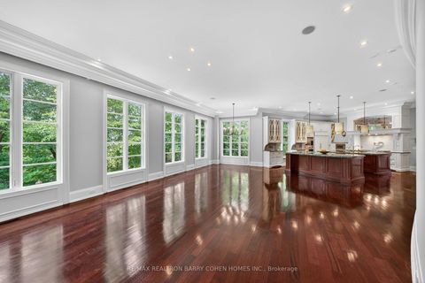 Photo 10 at 36 Old Yonge Street, York Mills, Toronto