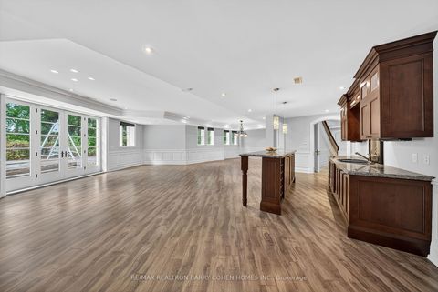 Photo 38 at 36 Old Yonge Street, York Mills, Toronto