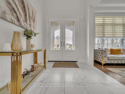 Photo 7 at 2 ENDLESS Circle, Kleinburg, Vaughan