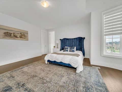 Photo 38 at 2 ENDLESS Circle, Kleinburg, Vaughan