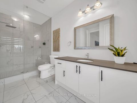 Photo 39 at 2 ENDLESS Circle, Kleinburg, Vaughan