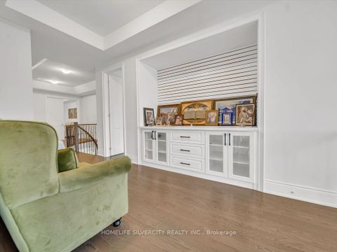 Photo 43 at 2 ENDLESS Circle, Kleinburg, Vaughan