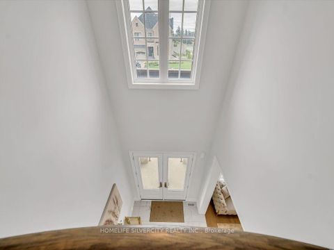 Photo 44 at 2 ENDLESS Circle, Kleinburg, Vaughan