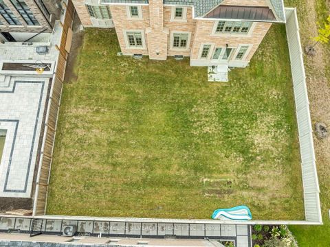 Photo 45 at 2 ENDLESS Circle, Kleinburg, Vaughan