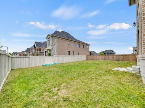 Photo 46 at 2 ENDLESS Circle, Kleinburg, Vaughan