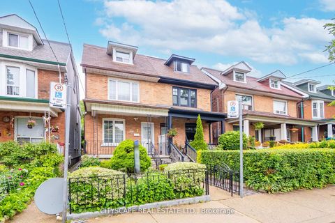 Photo 2 at 92 Bellwoods Avenue, Bellwoods, Toronto
