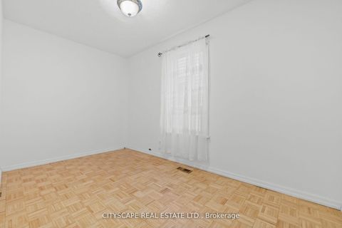 Photo 18 at 92 Bellwoods Avenue, Bellwoods, Toronto