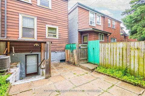 Photo 47 at 92 Bellwoods Avenue, Bellwoods, Toronto