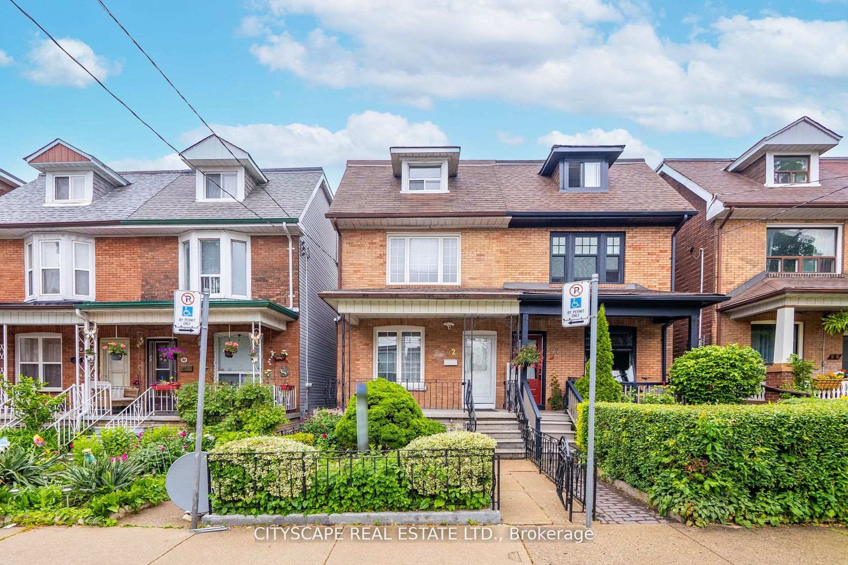 92 Bellwoods Avenue, Bellwoods, Toronto 
