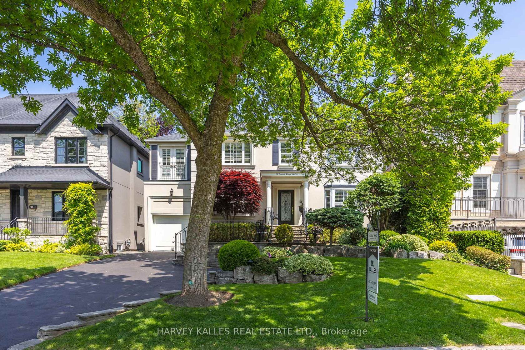26 Forest Ridge Drive, Forest Hill North, Toronto 