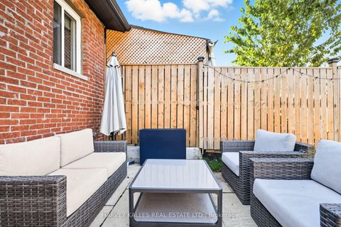 Photo 28 at 266 Mcroberts Avenue, Davenport, Toronto