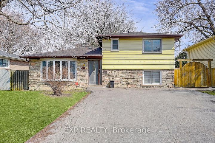 Photo 1 at 11 Tullamore Road, Brampton East, Brampton