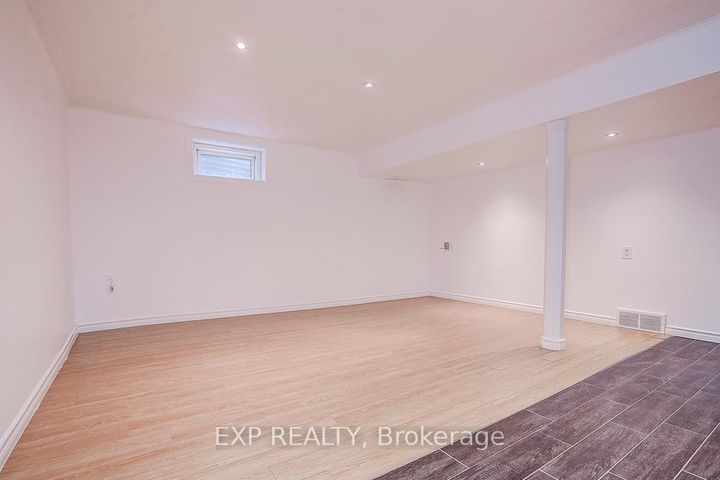 Photo 39 at 11 Tullamore Road, Brampton East, Brampton
