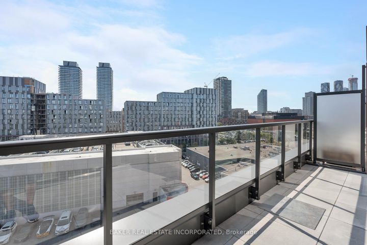 Photo 14 at 813 - 28 Eastern Avenue, Moss Park, Toronto