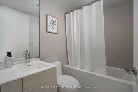 Photo 7 at 813 - 28 Eastern Avenue, Moss Park, Toronto Photo 7 at 813 - 28 Eastern Avenue, Moss Park, Toronto