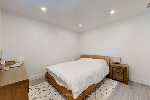 Photo 40 at 28 Dunsmore Gardens, Clanton Park, Toronto