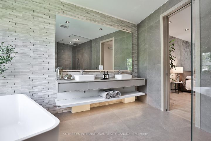 Photo 29 at 31 Overton Crescent, Don Mills, Toronto