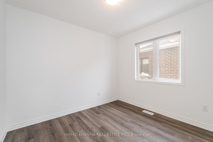 Photo 23 at 1564 Moira Crescent, BW Bowes, Milton