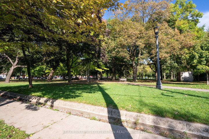 Photo 37 at 123 - 51 Halton Street, Bellwoods, Toronto