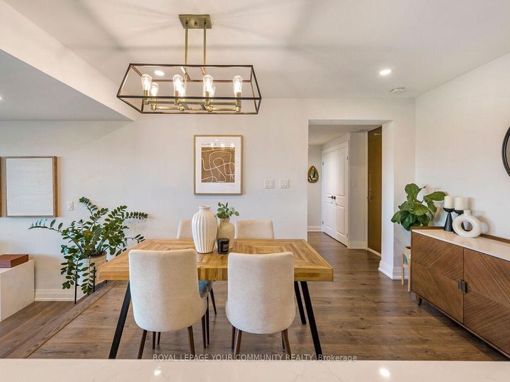 Photo 8 at 2012 - 270 Scarlett Road, Smythe, Toronto