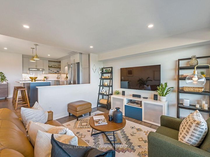 Photo 14 at 2012 - 270 Scarlett Road, Smythe, Toronto