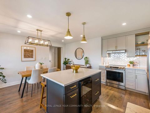 Photo 6 at 2012 - 270 Scarlett Road, Smythe, Toronto