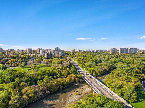 Photo 34 at 2012 - 270 Scarlett Road, Smythe, Toronto