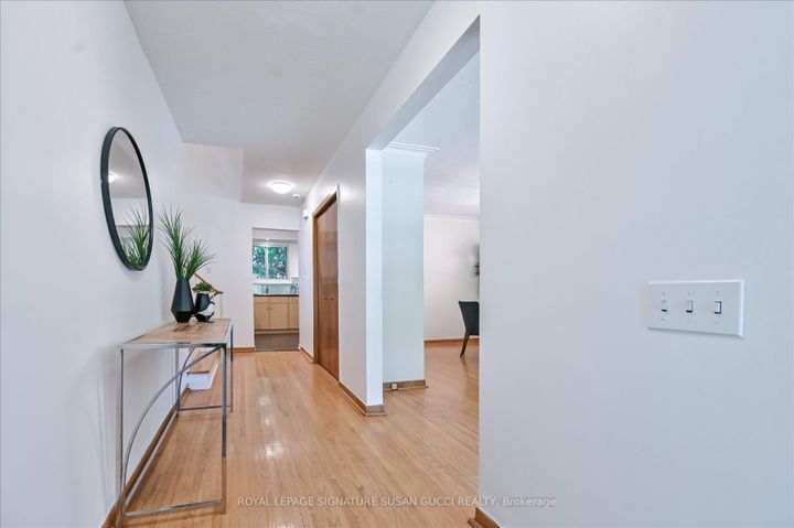 Photo 3 at 16 Munford Crescent, Parkview, Toronto
