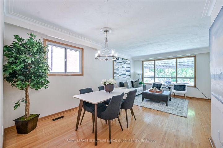 Photo 9 at 16 Munford Crescent, Parkview, Toronto