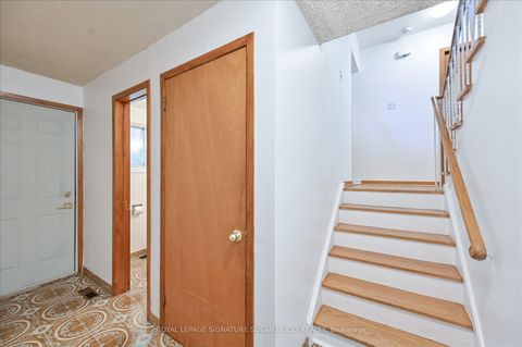 Photo 24 at 16 Munford Crescent, Parkview, Toronto