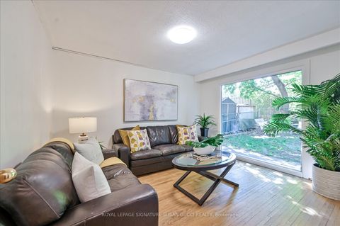 Photo 26 at 16 Munford Crescent, Parkview, Toronto