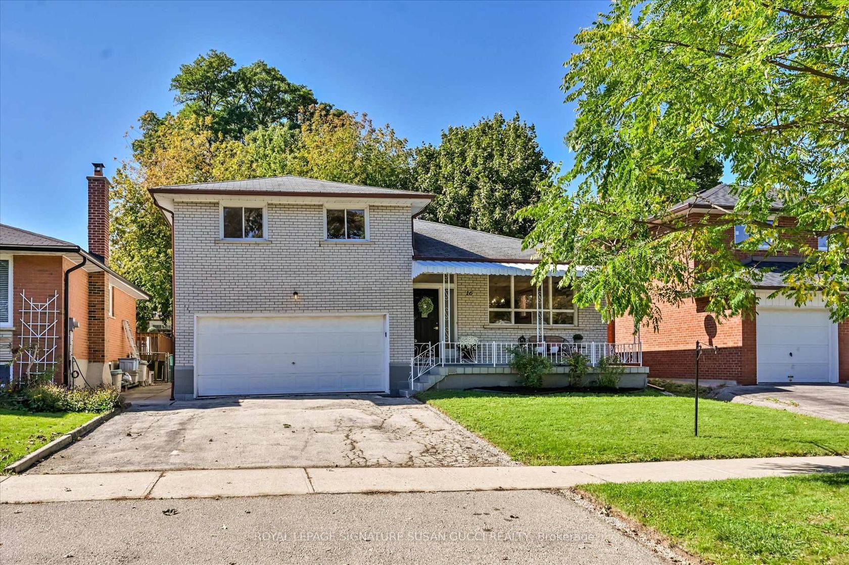 16 Munford Crescent, Parkview, Toronto 2