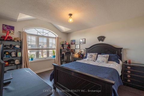 Photo 17 at 159 Mcphail Avenue, Bowmanville, Clarington