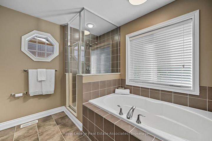 Photo 25 at 3335 Whilabout Terrace, BR Bronte, Oakville
